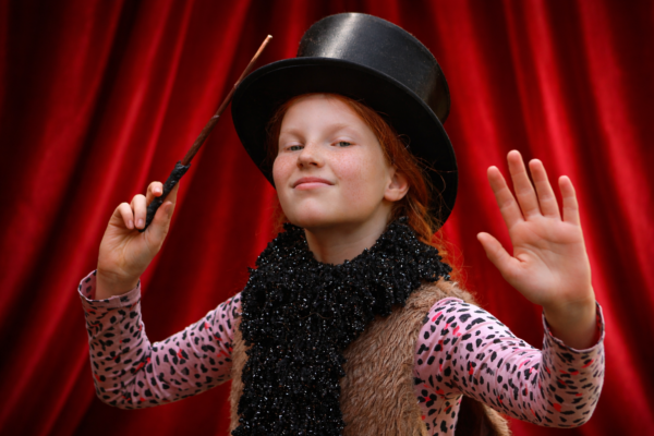 Kinder lernen Zaubern